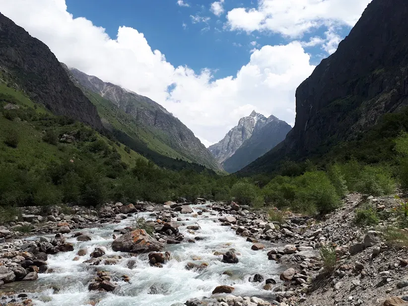 Ущелье и водопад Белогорка (Сокулук)